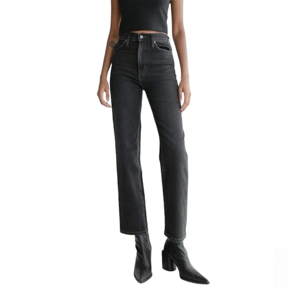 OAK + FORT Denim - OAK + FORT Essential Straight Leg High-Rise Jeans Washed Black Size 29